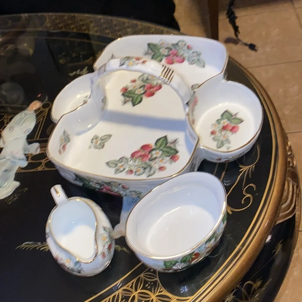 Vintage Strawberry Basket w/Creamer & Open Sugar bone China made in England